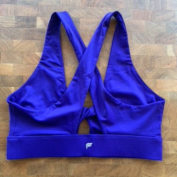 Fabletics Oasis Twist Sports Bra - Digital Purple M - Picture 2 of 4